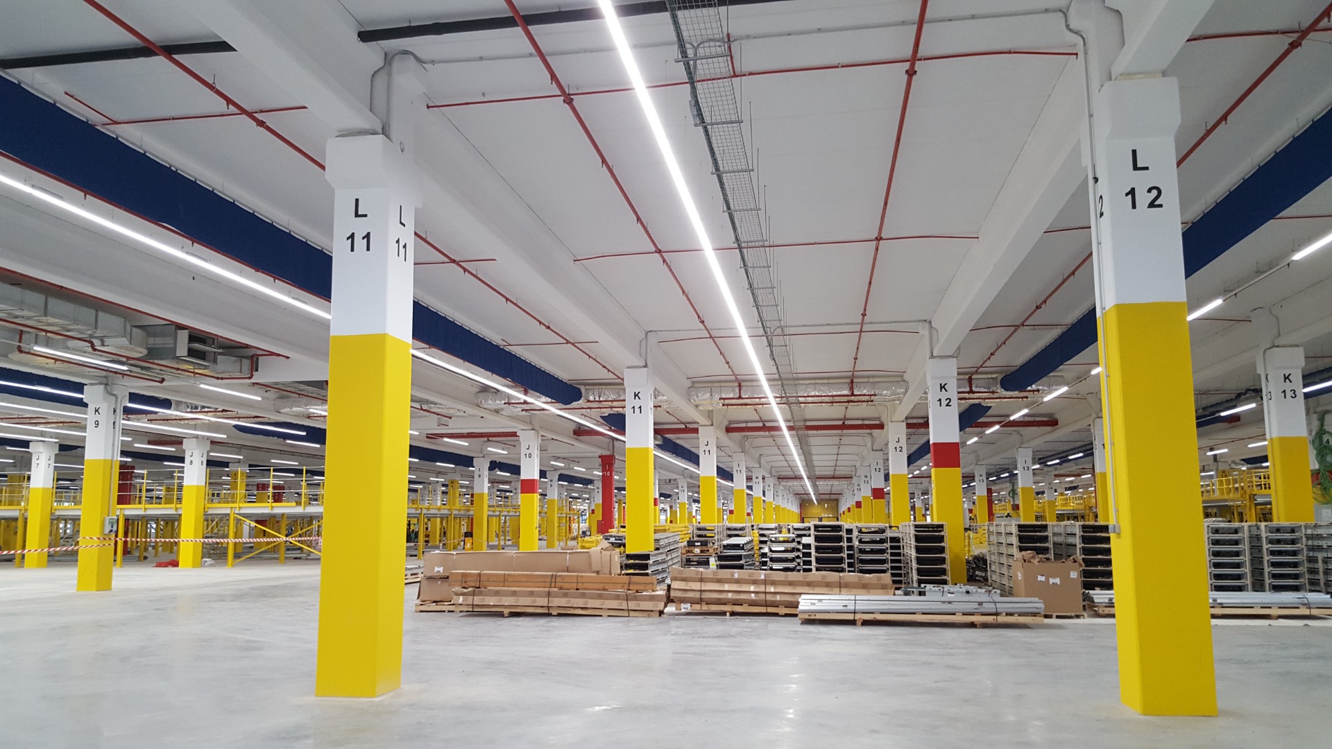 Centros logísticos y almacenes